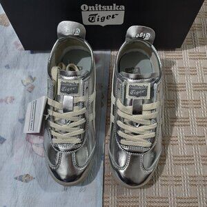 Onitsuka Tiger Silver Glossy Casual Shoes